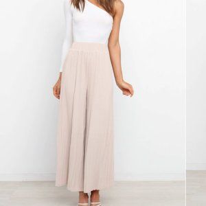 Petal and Pup Cher pant-New with tags